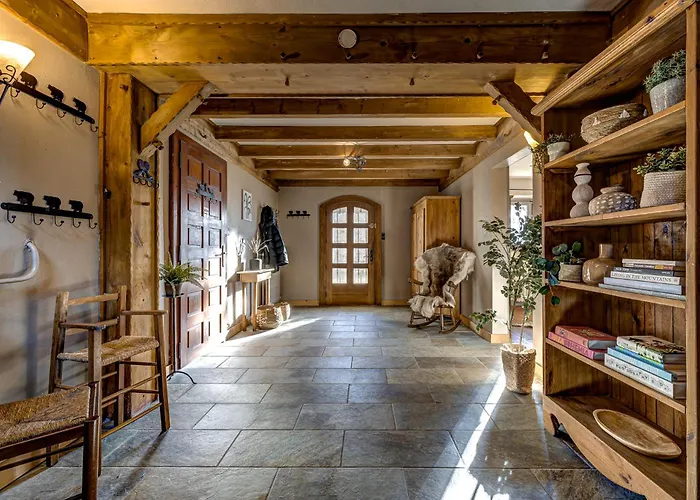 Aigle Royal Chalet *